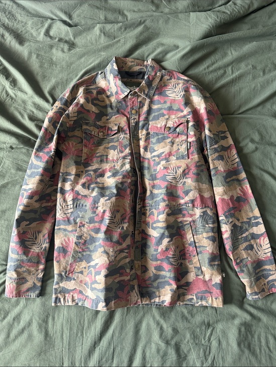 Howler Brothers Other - Howler Brothers Multicolor Camo Raincoat (Green, Pink, Tan, Blue)